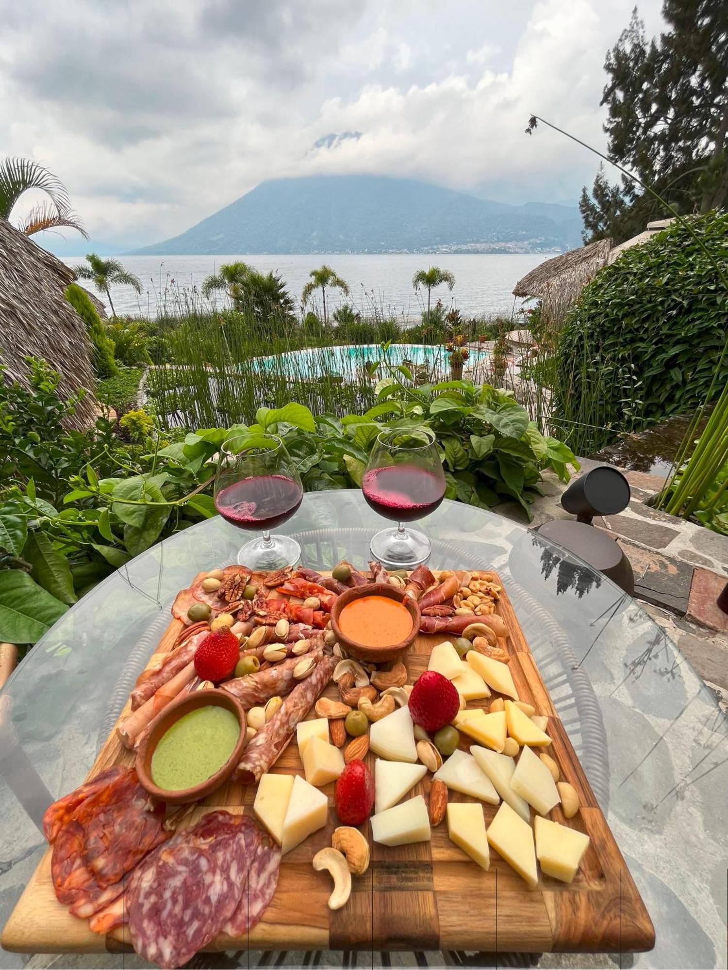 Kula Maya Boutique Hotel And Spa San Marcos La Laguna Exterior photo